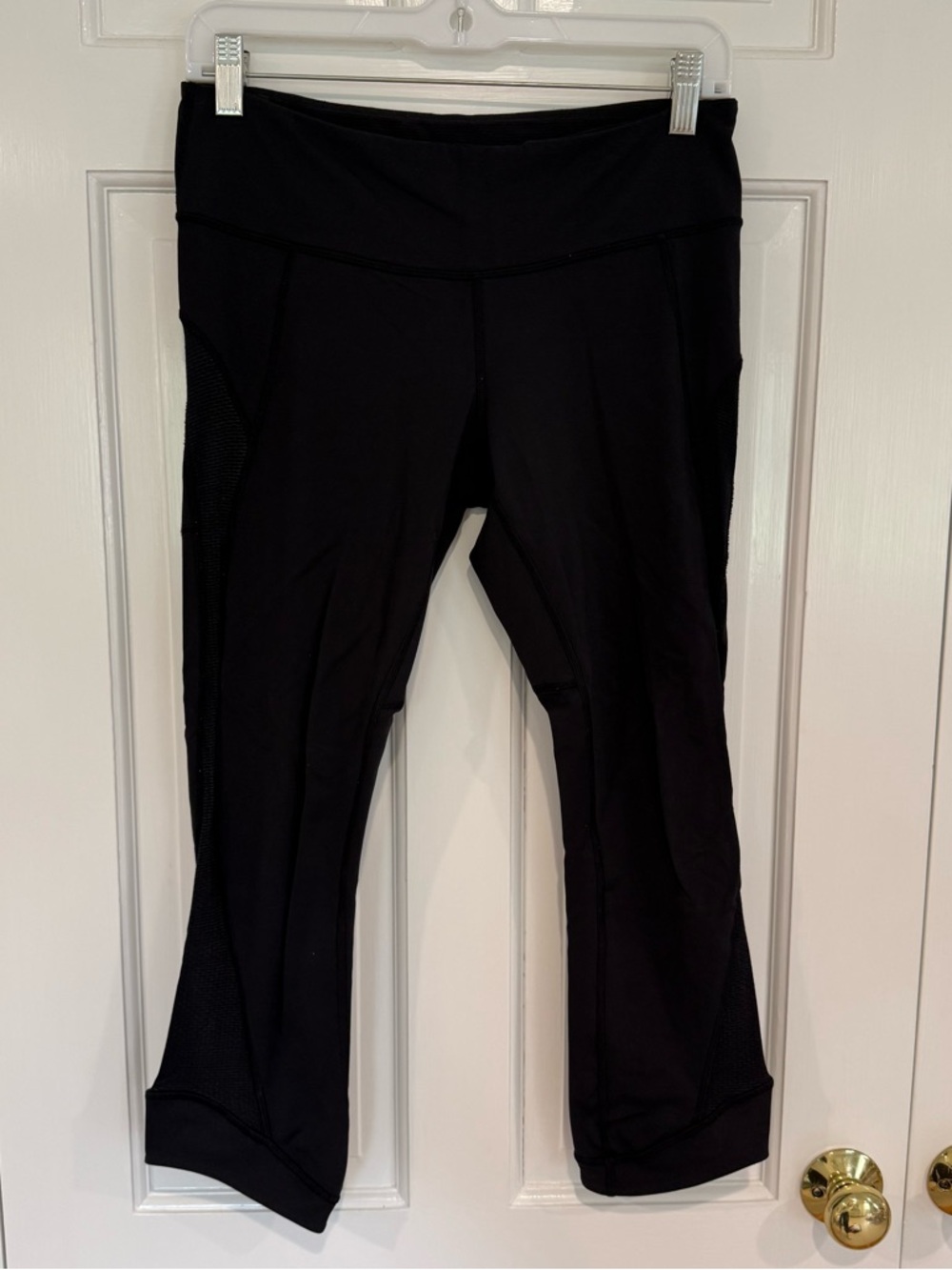 lululemon athletica Black Capri Leggings